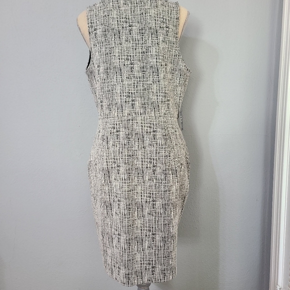 Express Black‎ and White Patterned Dress Size Large - Picture 5 of 12